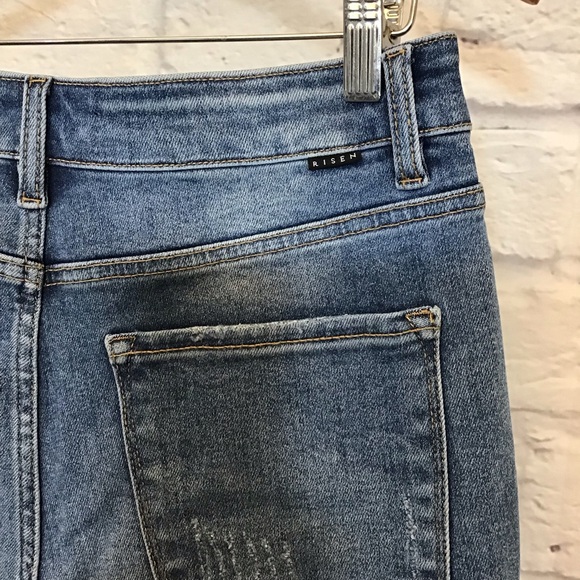 Risen Lg NWT Denim Women’s Shorts High Rise Crossover Waistband Distressed - Picture 5 of 8